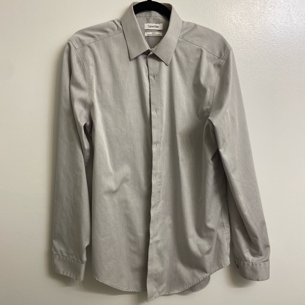 Men’s light grey slim fit no-iron Calvin Klein shirt